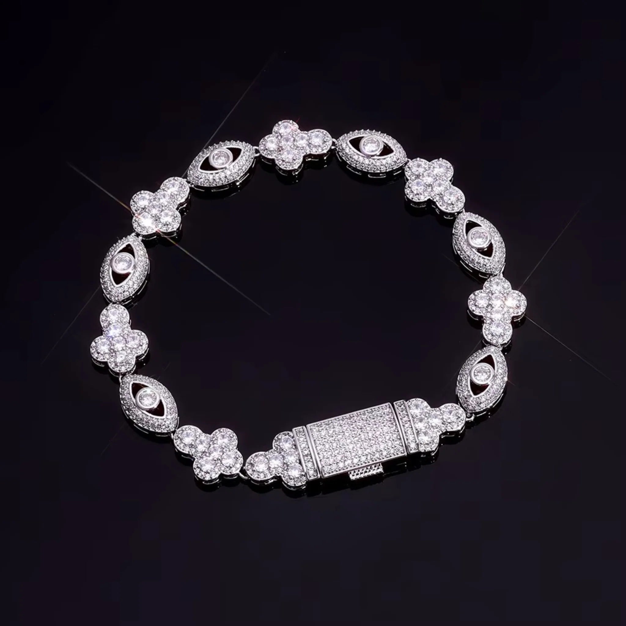 EYE STAR BRACELET - ICED OUT